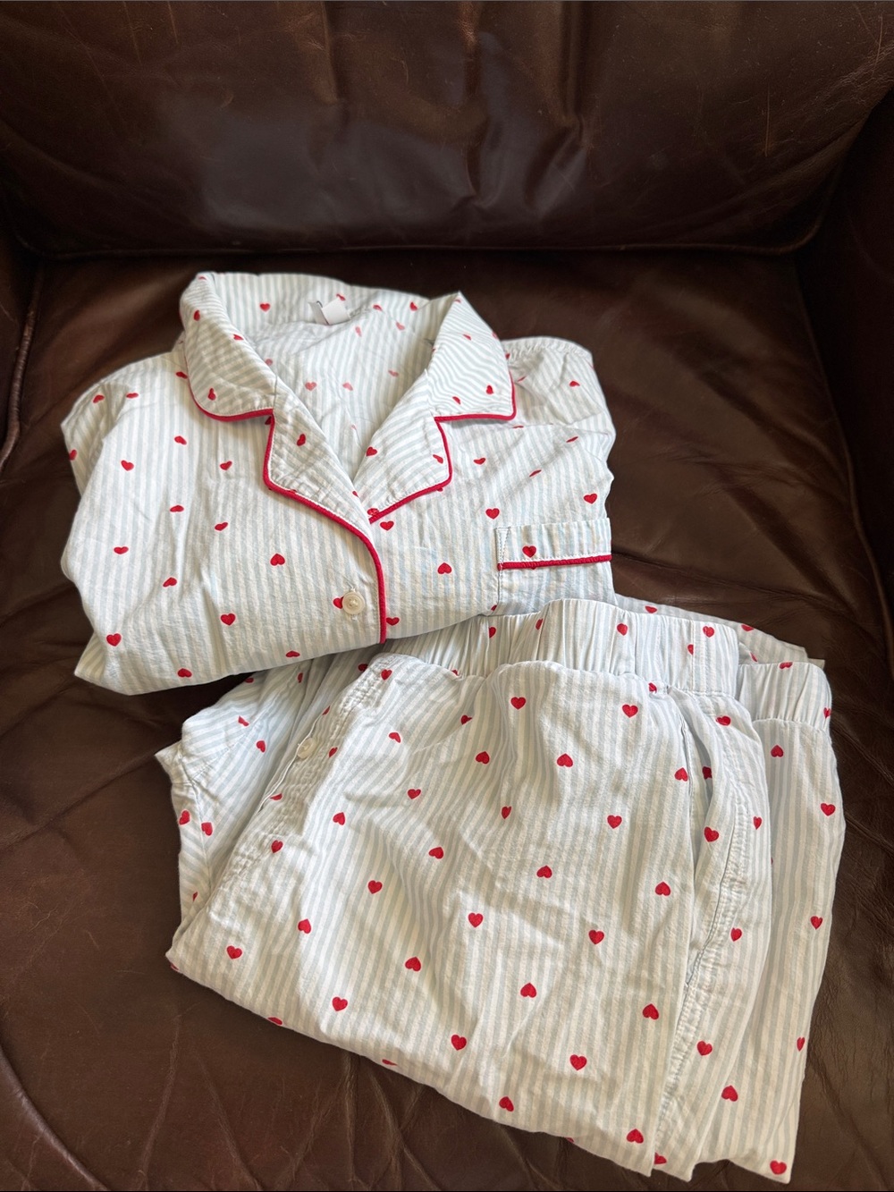 Nordstrom White, Blue and Red Heart Stripe Pajama Set